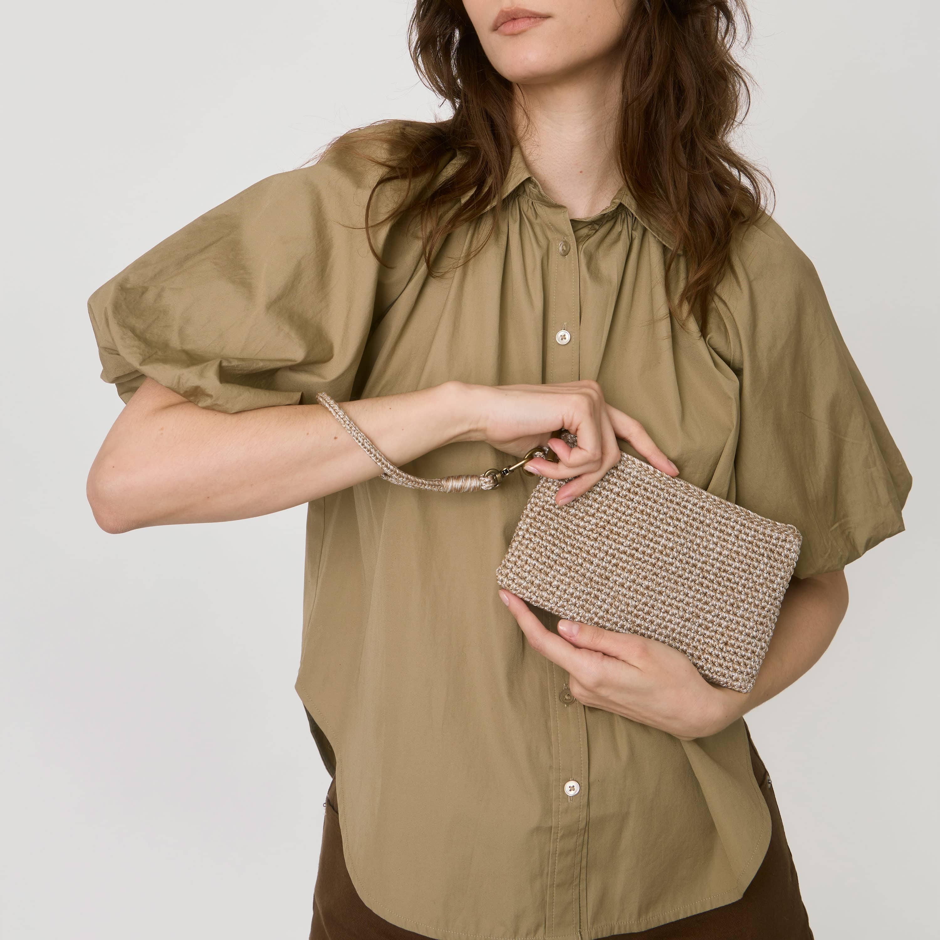 The Sak Vita Wristlet - Hand Crochet - Bamboo Static