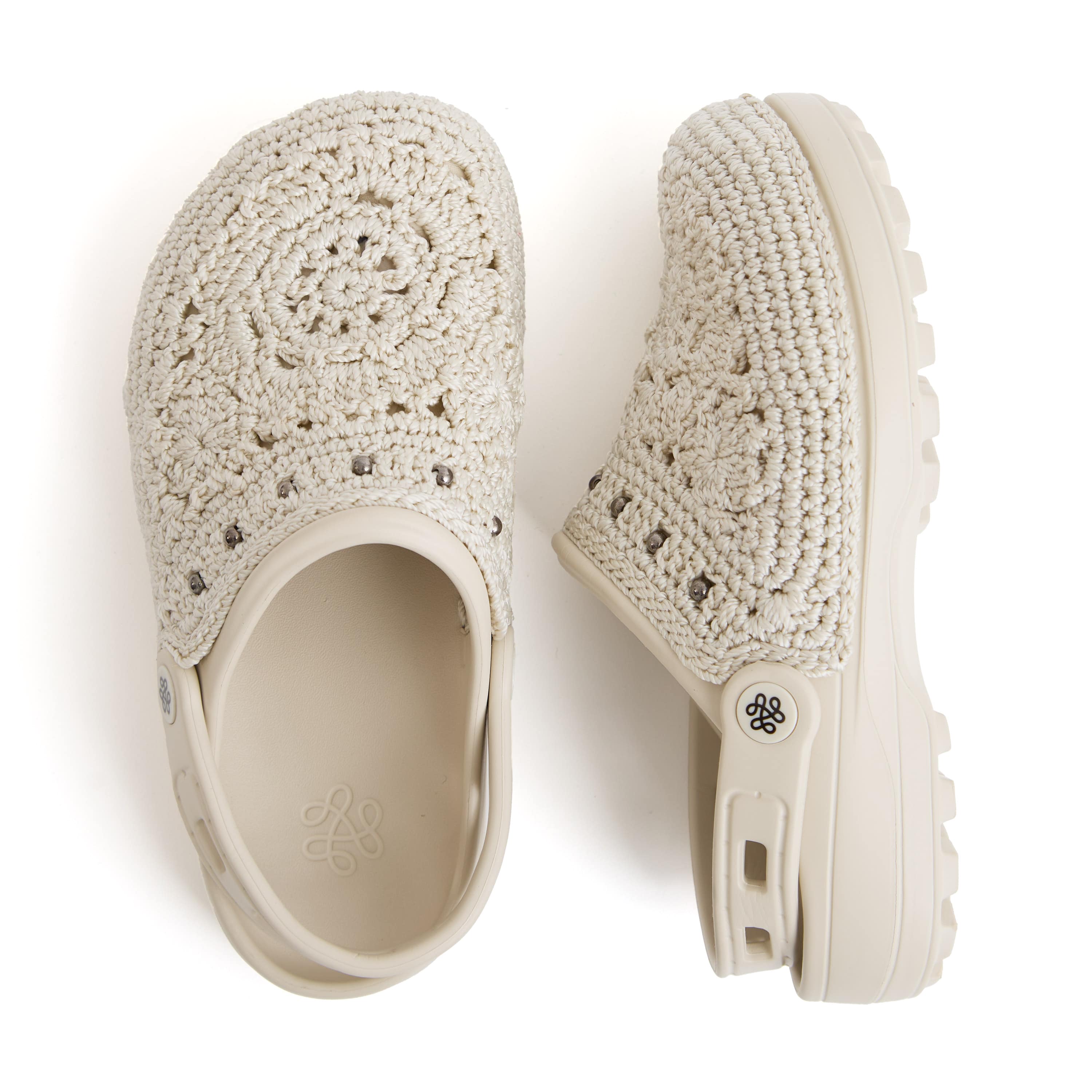 The Sak Bolo Eva Clog - Hand Crochet - Natural Medallion
