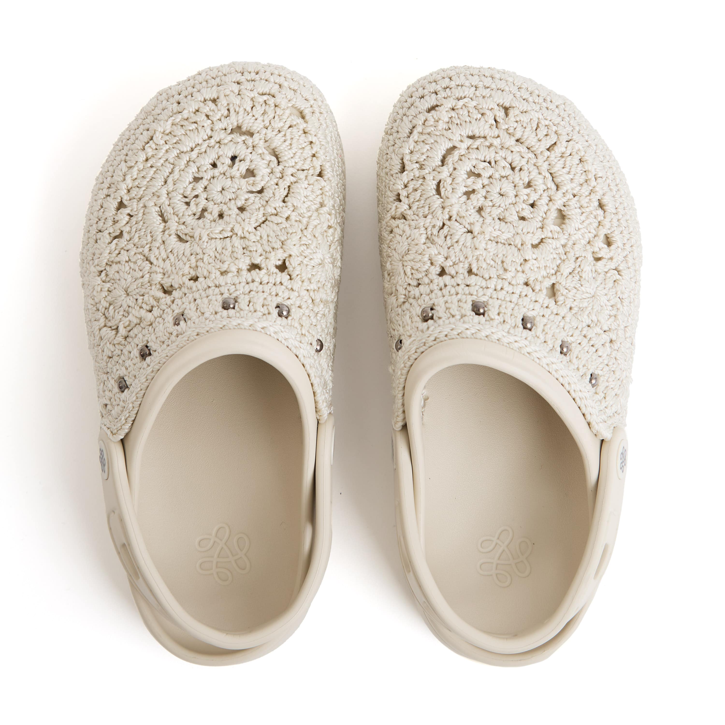 The Sak Bolo Eva Clog - Hand Crochet - Natural Medallion