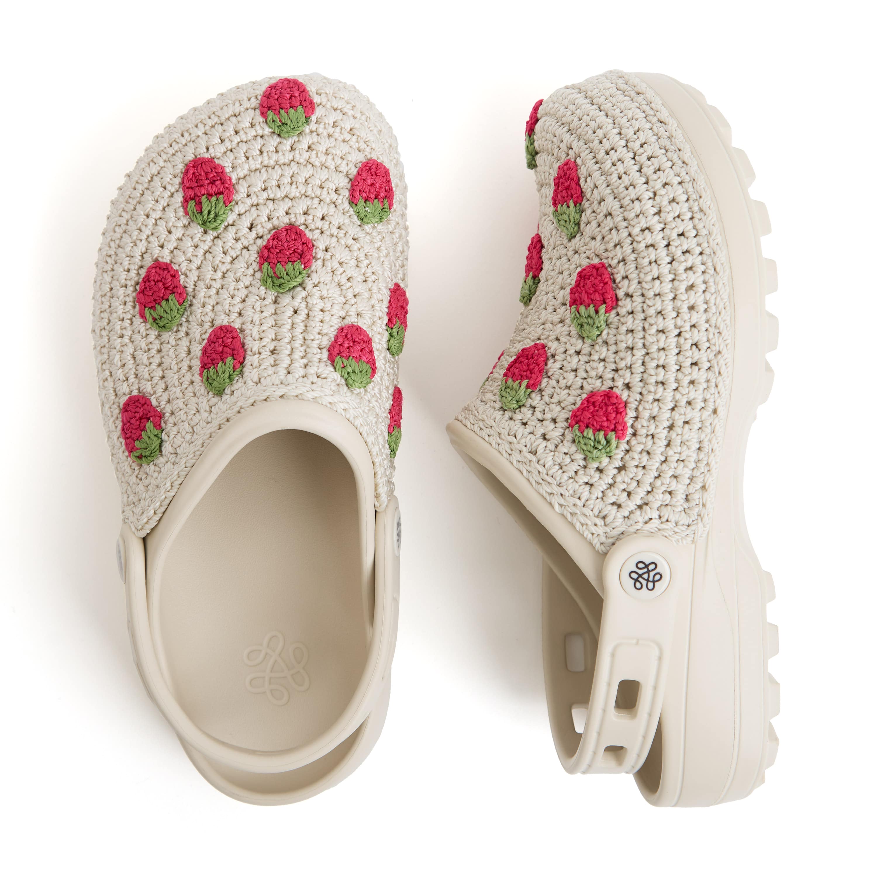 The Sak Bolo Eva Clog - Hand Crochet - Natural Strawberries