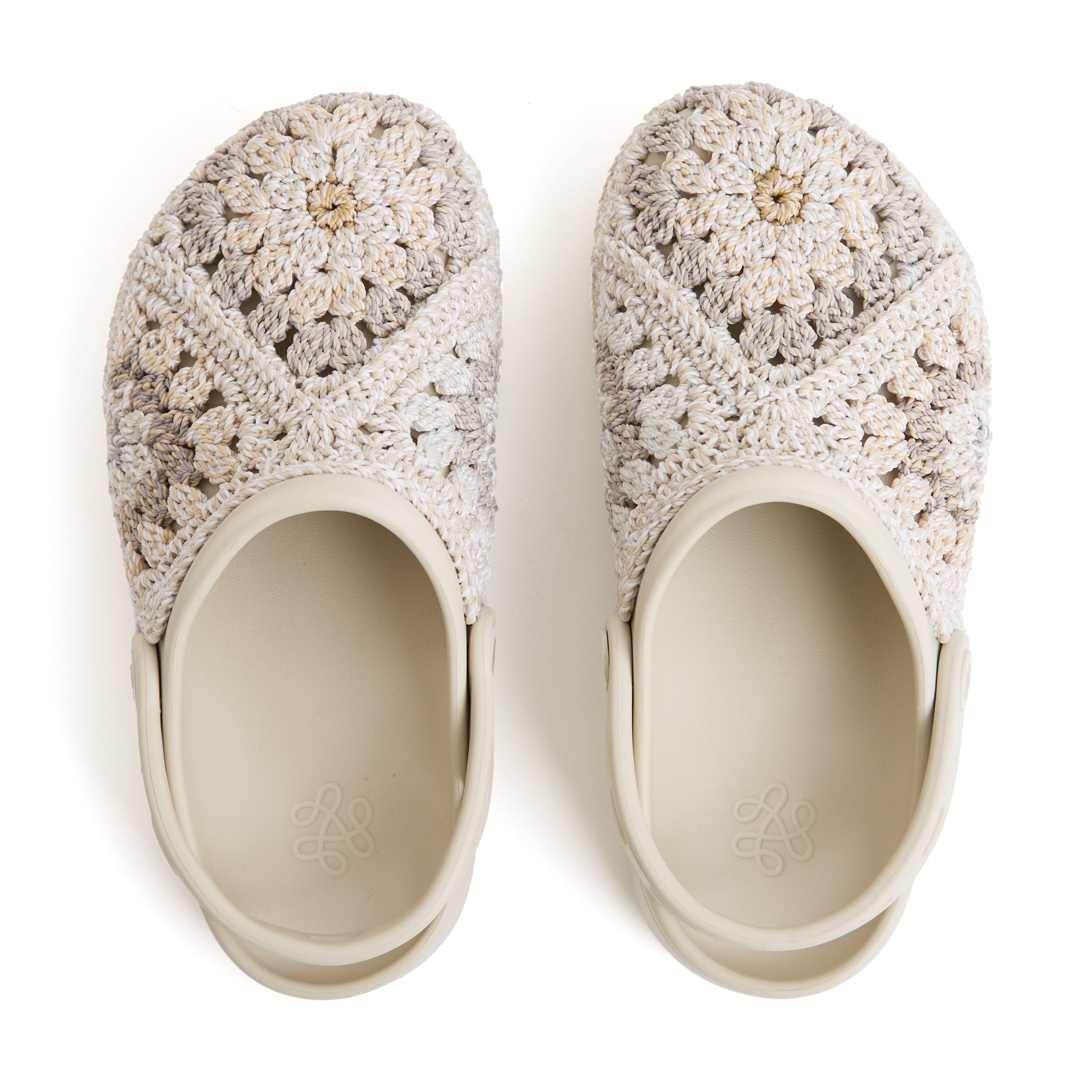 The Sak Bolo Eva Clog - Hand Crochet - Sand Patch
