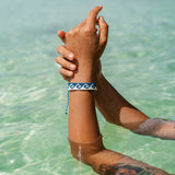4ocean Glow-in-the-Dark Deep Sea Wave Bracelet