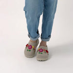 The Sak Bolo Eva Clog - Hand Crochet - Flower Ecru